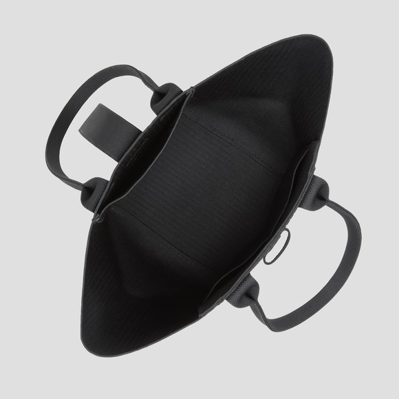 VIVAIA The Trapeze Tote Bag - Picture 2 of 15